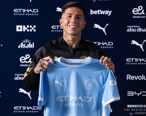 Manchester City sign Enzo Fernandez from Chelsea for £125m