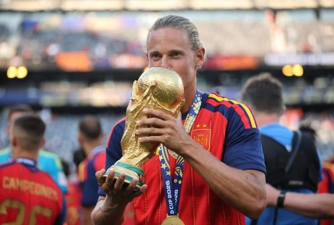Marcos Llorente retires from international football at 31